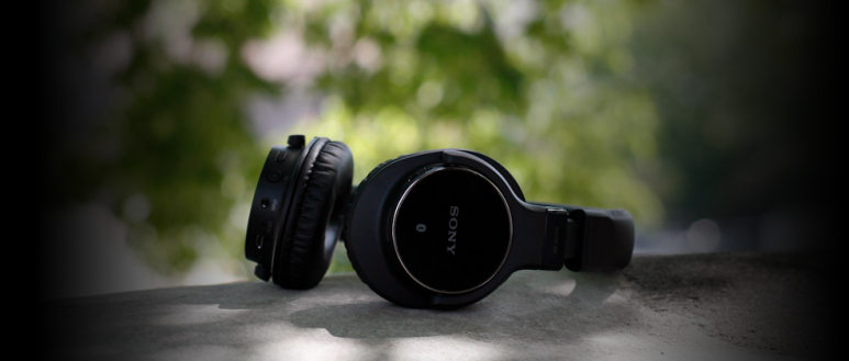 Sony MDR-ZX750BN