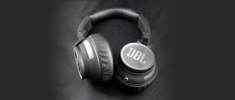 JBL Synchros S400BT