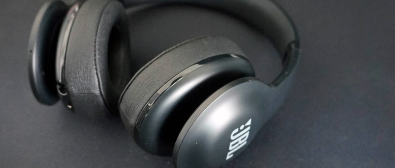JBL Everest 700